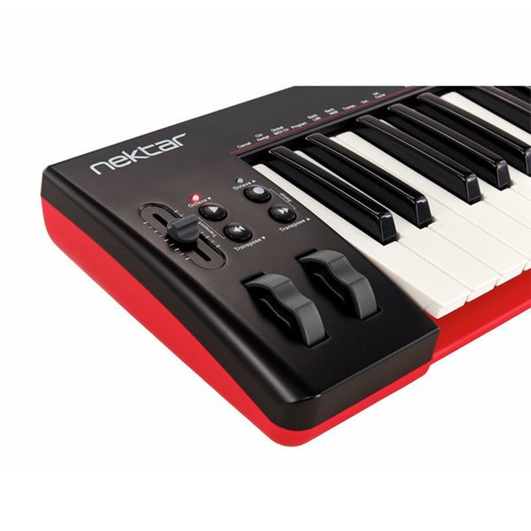 Nektar SE61 61-key Keyboard Controller - Loud N Clear